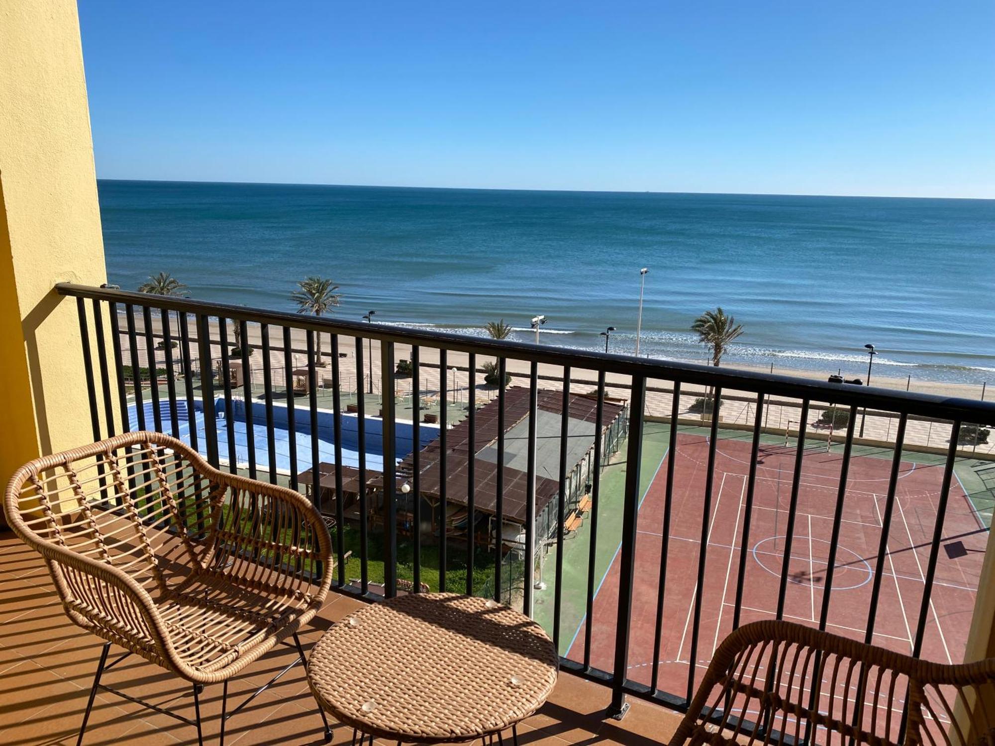 Апартаменты Travel Habitat Port Saplaya Con Vistas Al Mar Экстерьер фото